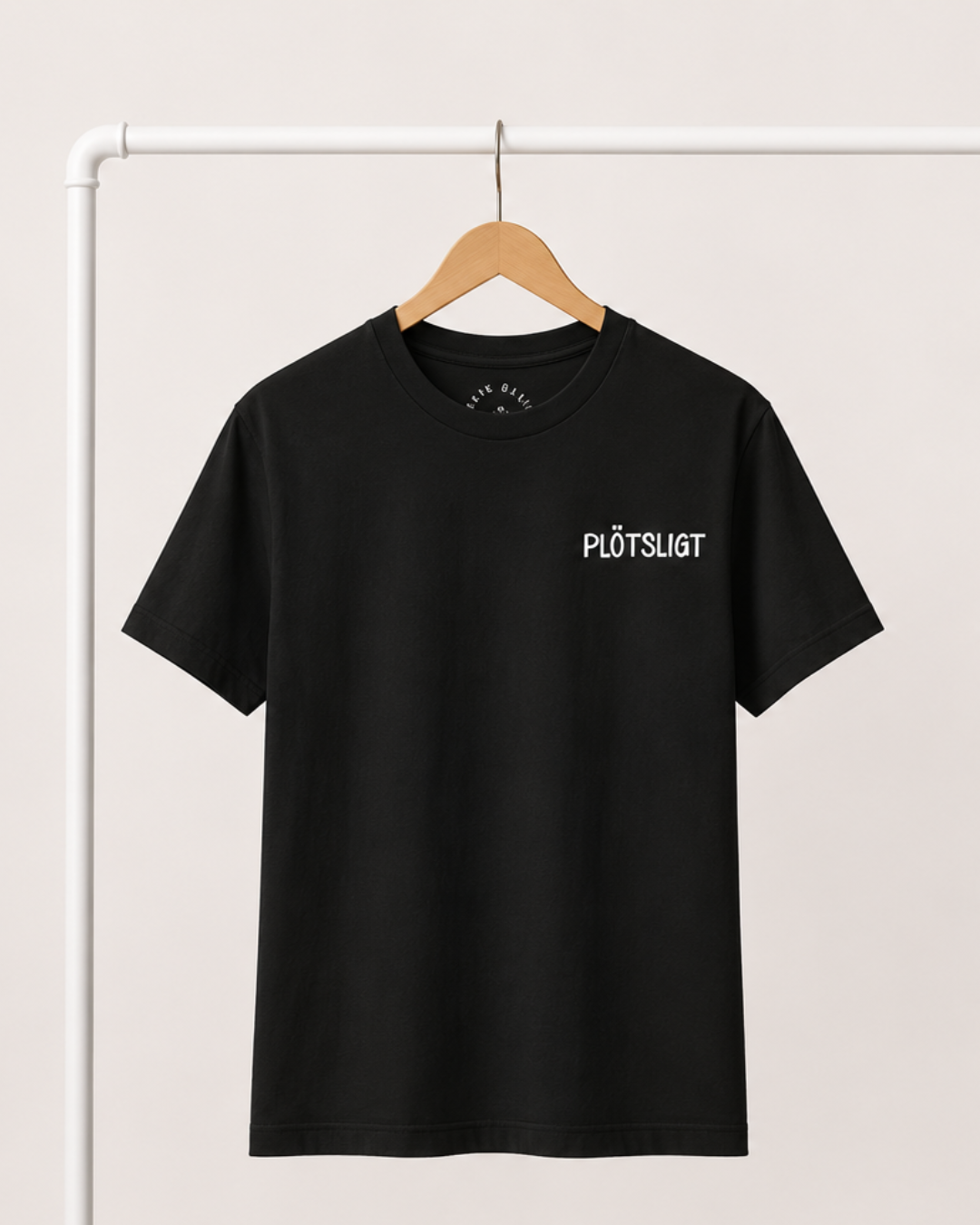 T-shirt | Plötsligt
