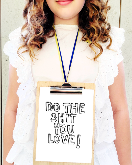 Do the shit you love (vit/svart)