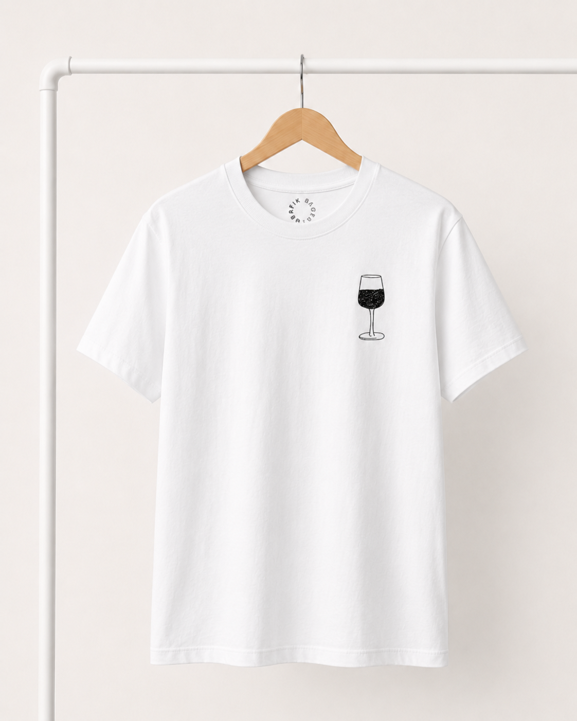 T-shirt | Ett glas