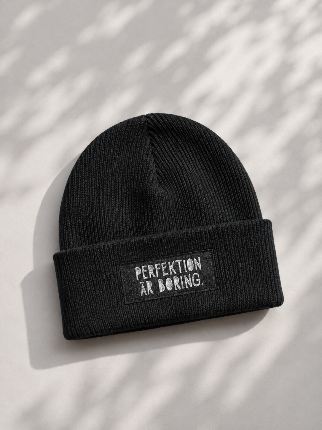 Mössa | Perfektion är boring.